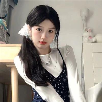 派遣女公关彩华